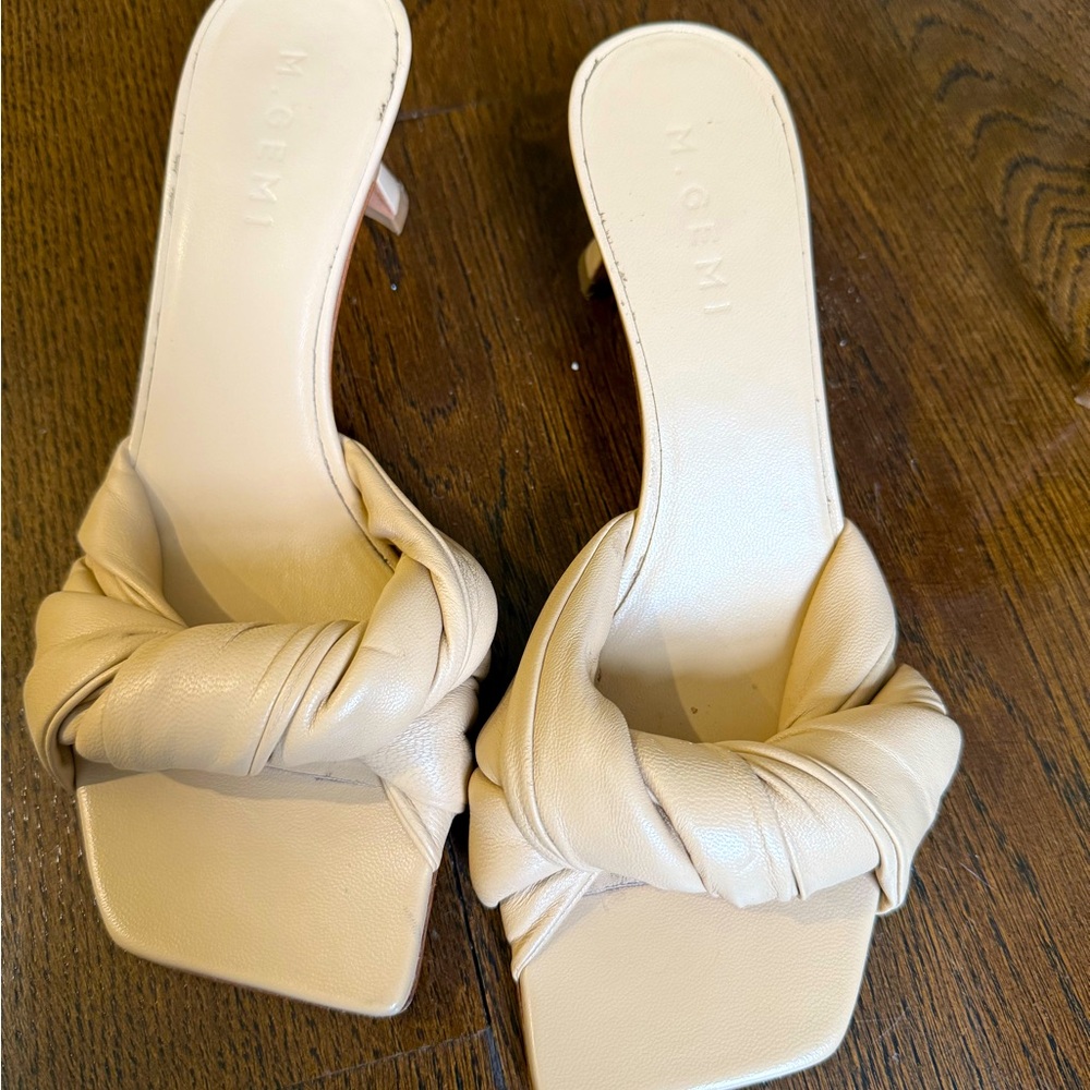 Nude Beige M Gemi  Leather square toe Sandals Size 39